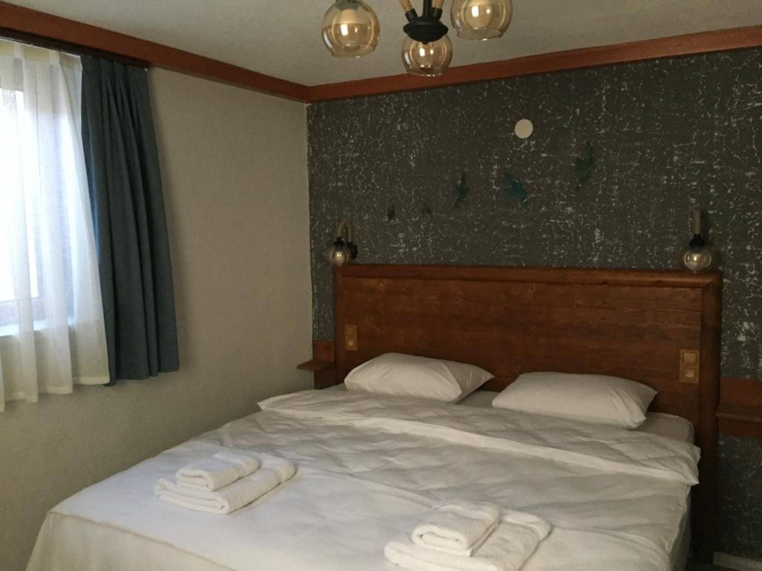 Elyada Otel Ve Bag Evi 8 Yas Ustu Bozcaada Exterior foto