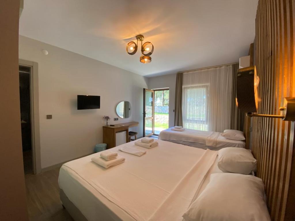 Elyada Otel Ve Bag Evi 8 Yas Ustu Bozcaada Exterior foto